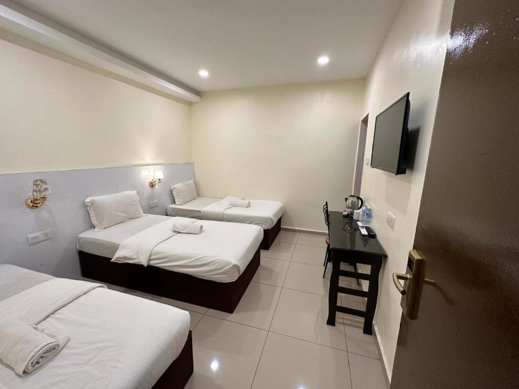 Sun Sega Hotel Perai Exterior foto